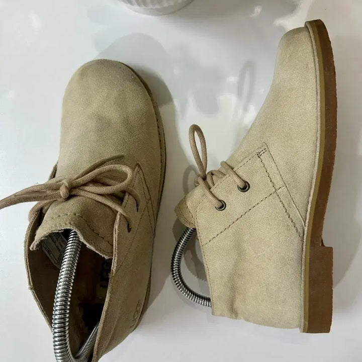 [BUNJANG] UGG Classic Leather Suede Boots / 어그 클래식 양가죽 스웨이드 슈즈 워커 부츠 220