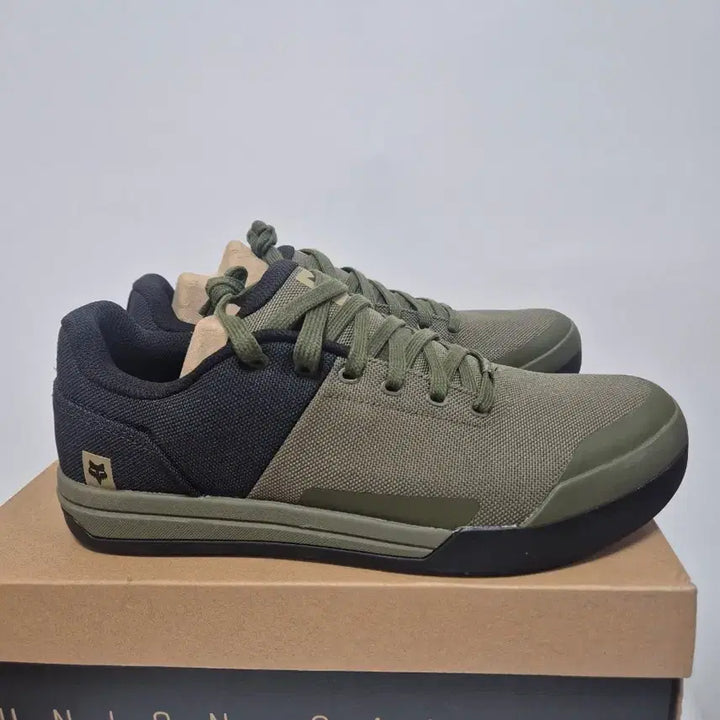 [BUNJANG] Union Canvas Khaki Sneakers / 유니온캔버스 카키색 MTB 285
