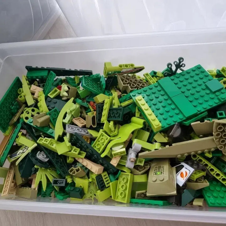 [BUNJANG] LEGO Bricks Green Assorted Parts Bundle / 레고 브릭 초록색 계열 부품 모음