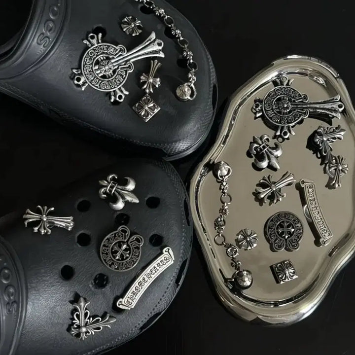 [BUNJANG] Crocs Chrome Style Jibbitz Set / 크롬스타일 지비츠 팝니다