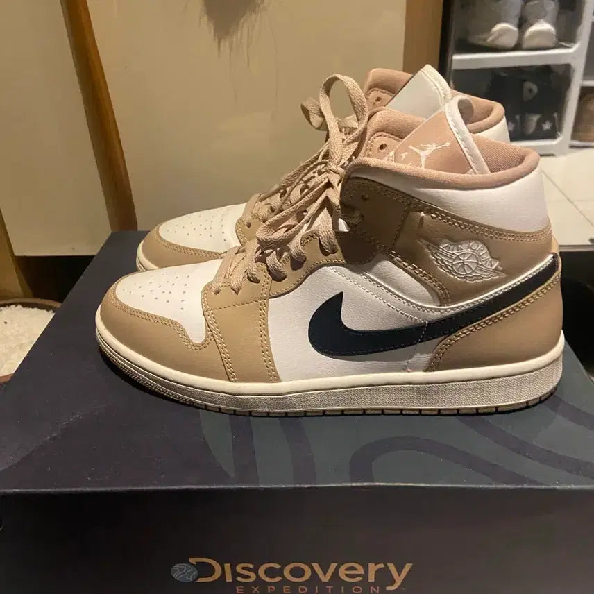 [BUNJANG] Nike Air Jordan Authentic Sneakers / 나이키 조던 신발 정품