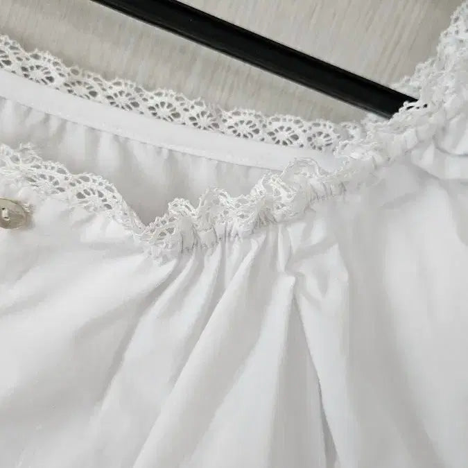 [SOLD OUT] 퀄좋은 블라우스  55 새옷