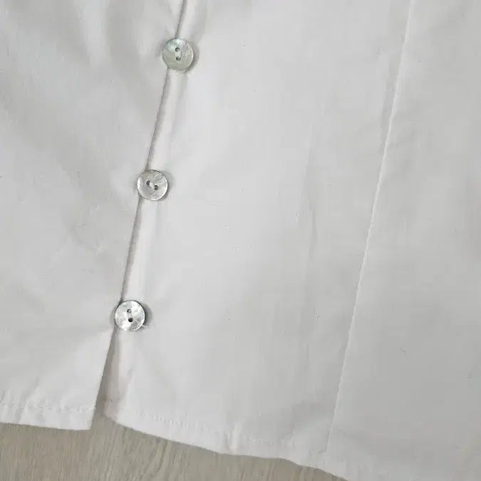 [SOLD OUT] 퀄좋은 블라우스  55 새옷