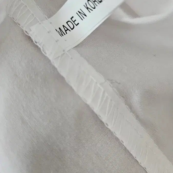 [SOLD OUT] 퀄좋은 블라우스  55 새옷