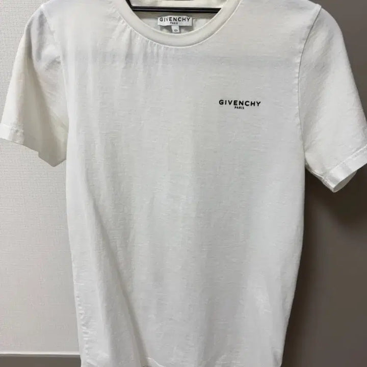 [SOLD OUT] 지방시 반팔티셔츠