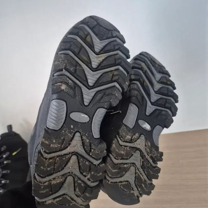 [BUNJANG] Black Hiking Boots 220mm - Children&