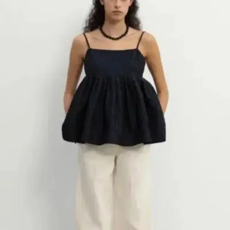 [BUNJANG] Monoha Jacquard Sleeveless Black Top / 모노하 자카드 슬리브리스 블랙 탑