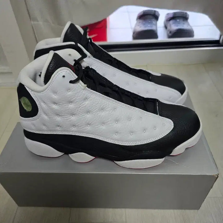 [BUNJANG] Nike Air Jordan 13 Sneakers / 나이키 에어조던13 히갓 305사이즈