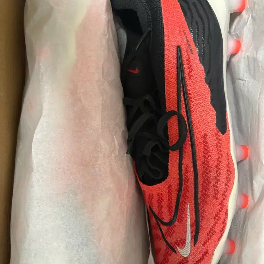 [SOLD OUT] 나이키 펜텀gx ag 265 축구화