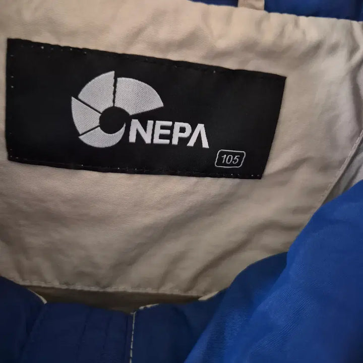 [BUNJANG] Nepa Windbreaker Jacket (XL) / [105]네파 바람막이자켓