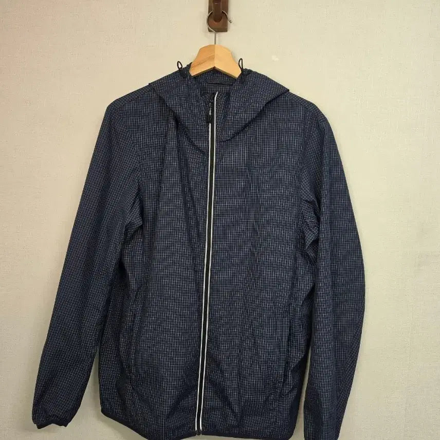 [BUNJANG] Uniqlo Check Running Windbreaker L / 유니클로 체크 런닝 바람막이 L