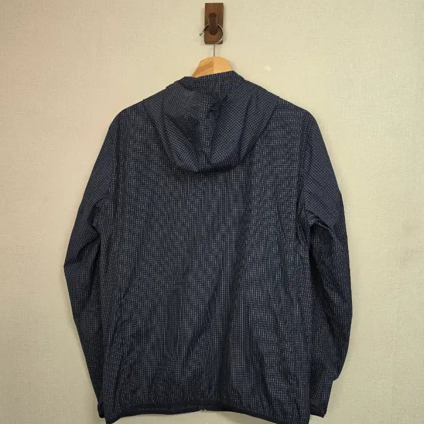 [BUNJANG] Uniqlo Check Running Windbreaker L / 유니클로 체크 런닝 바람막이 L