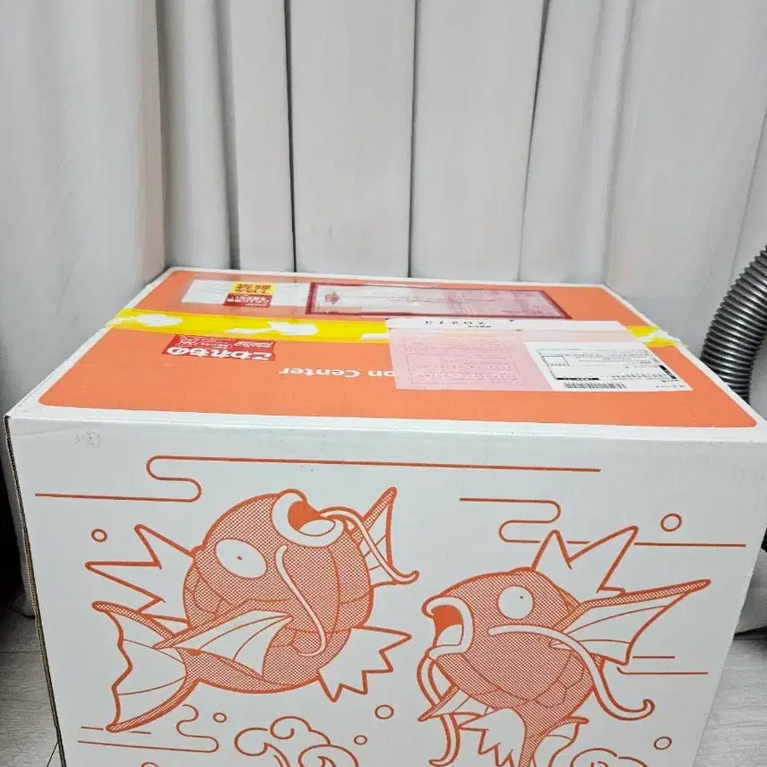 [SOLD OUT] (미개봉 새상품) 2026 포켓몬센터 반짝반짝 박스 잉어킹 박스