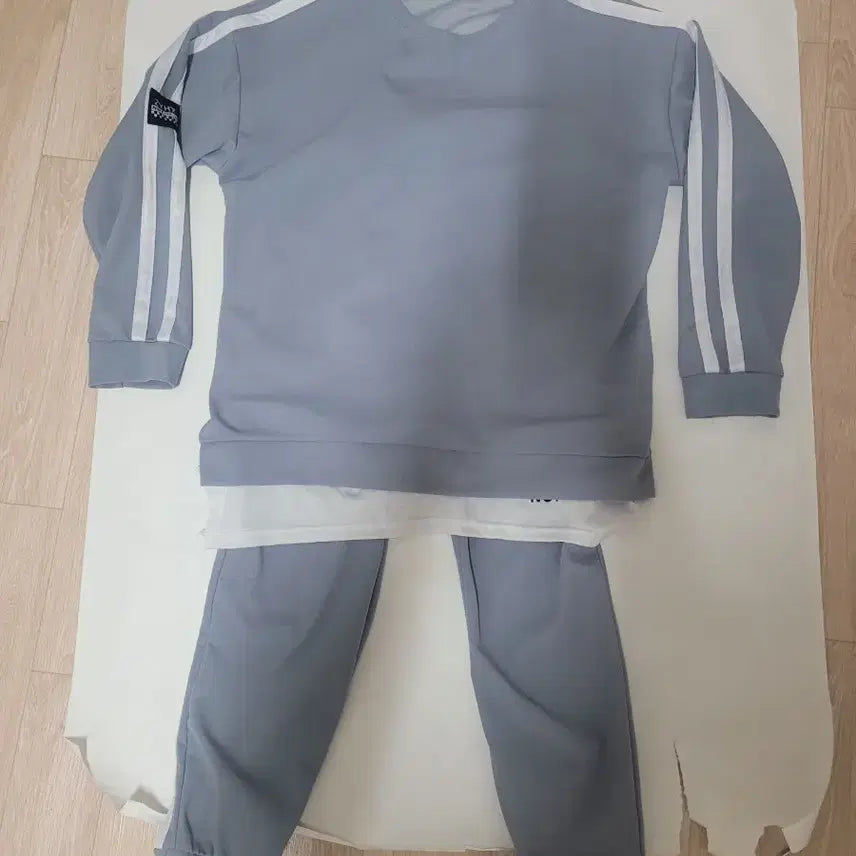 [BUNJANG] Blue Training Set Top and Bottom / 블루 트레이닝복 세트 상하의