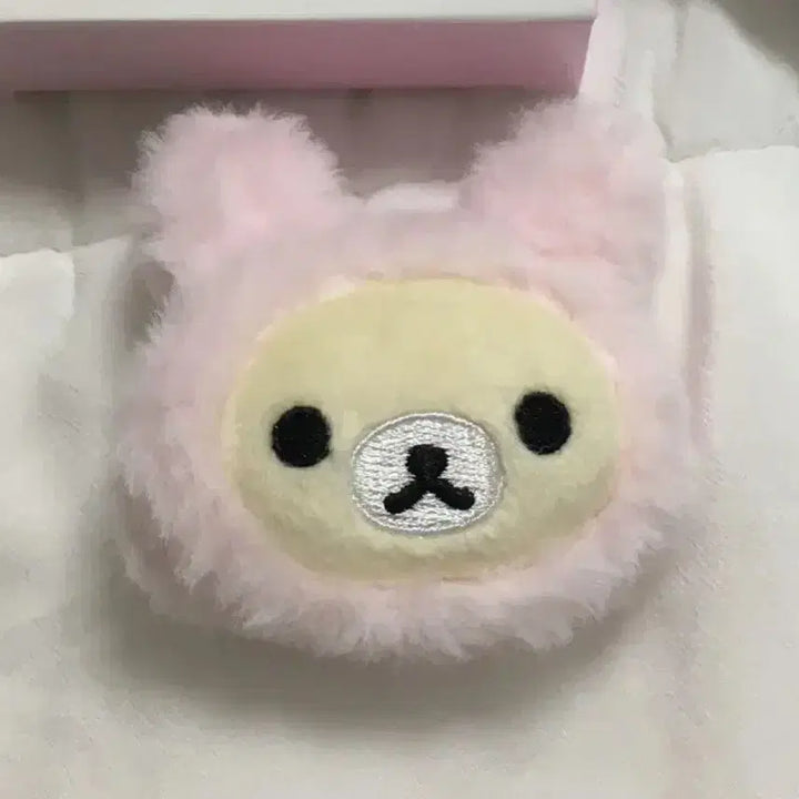[SOLD OUT] 코리락쿠마 가득 우사기 핑크 토끼 뱃지