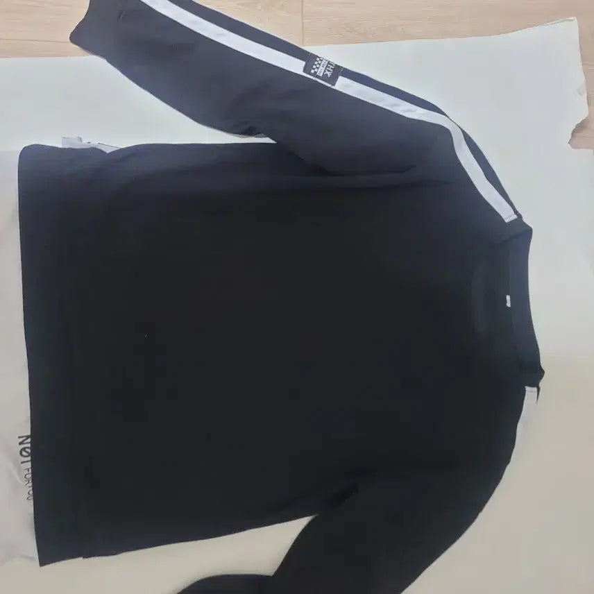 [BUNJANG] Black Training Set Top and Bottom Women&