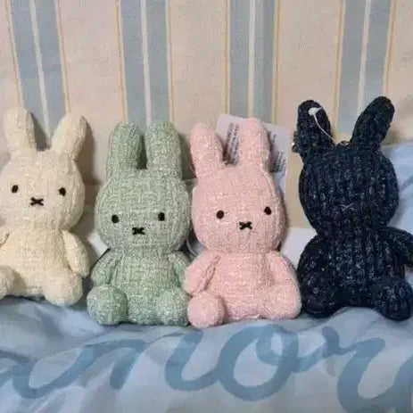 [BUNJANG] Miffy Tweed Keyring / 정품미피 트위드키링