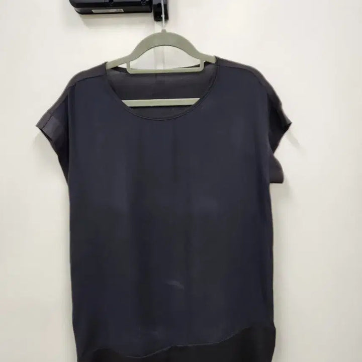 [BUNJANG] Rayon 100% Black Blouse / 가격내림)블랙( 다크그레이) 레이온100%  블라우스 (85)