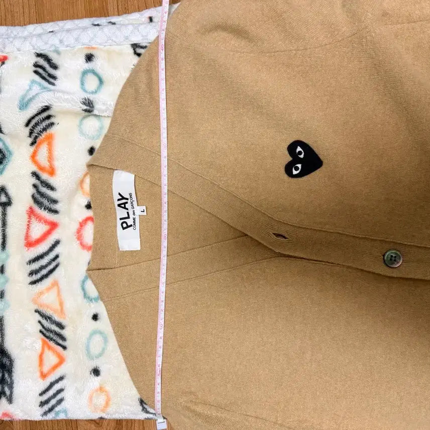 [BUNJANG] Comme des Garcons Play Beige Cardigan / 꼼데 play 베이지 가디건