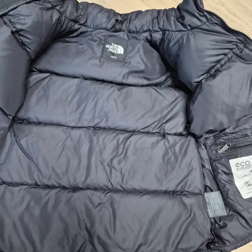 [SOLD OUT] 노스페이스 블랙 패딩 숏패딩