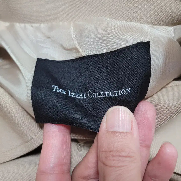 [BUNJANG] THE IZZAT Belted Slit Trench Coat / 더아이잗컬렉션(THE IZZAT) 벨티드 슬릿 트렌치코트 55-66