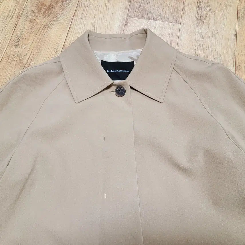 [BUNJANG] THE IZZAT Belted Slit Trench Coat / 더아이잗컬렉션(THE IZZAT) 벨티드 슬릿 트렌치코트 55-66