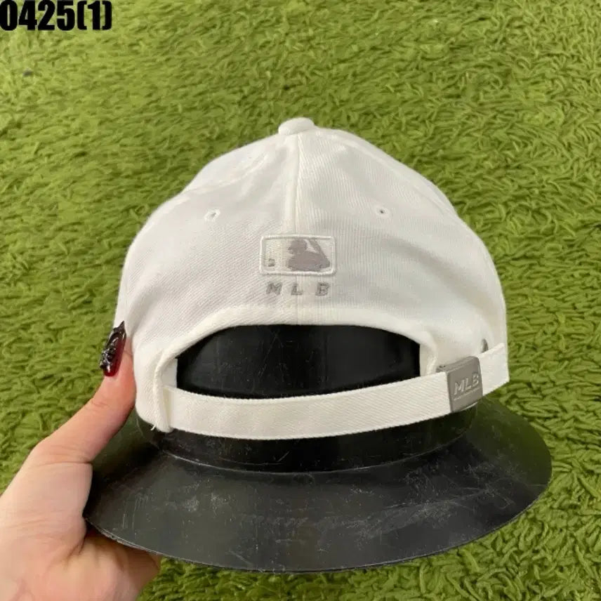 [BUNJANG] New York Yankees NY White Ball Cap / 뉴욕 양키스 NY 화이트 볼캡 모자