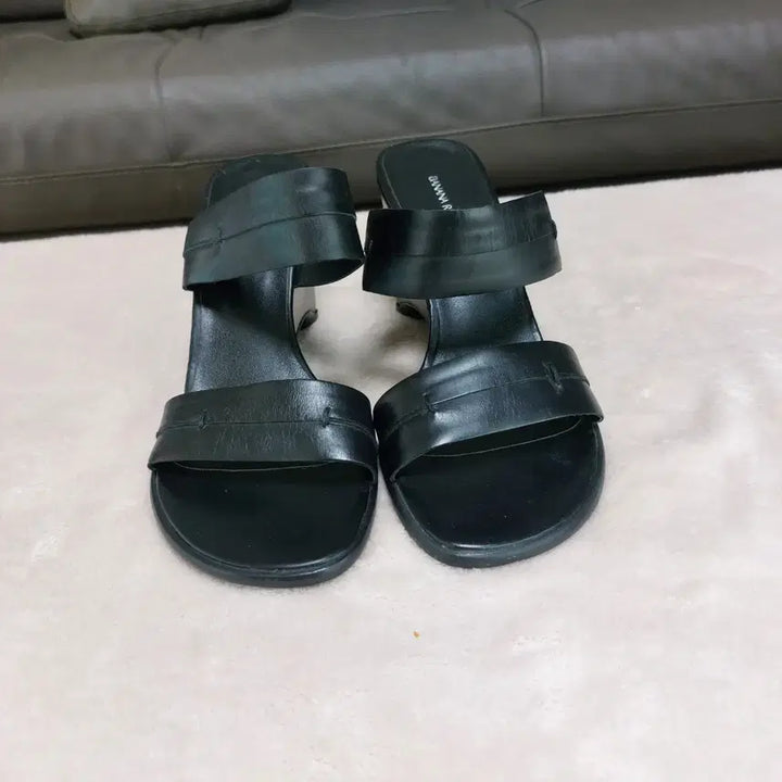 [BUNJANG] Banana Republic Sandals / (245)바나나 리퍼블릭 샌들힐