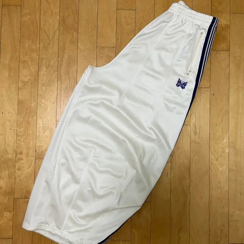 [BUNJANG] Needles HD Track Pants White Purple / 니들스 hd 트랙 팬츠 화이트 퍼플