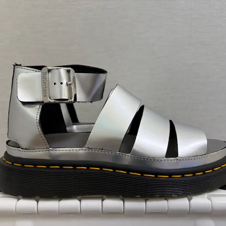 [BUNJANG] Dr. Martens Women&