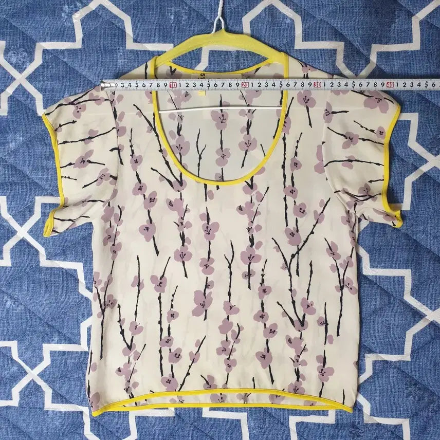 [BUNJANG] MARNI Archive Silk Cherry Blossom Pattern Crop Blouse / 명품 MARNI 마르니 아카이브 실크 벚꽃패턴 날개소매 크롭 블라우스