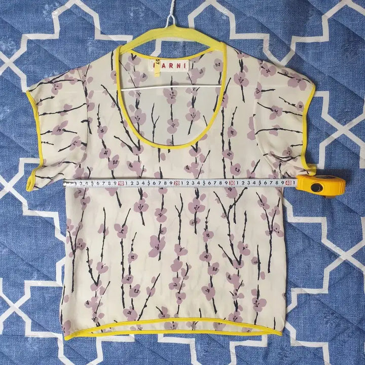 [BUNJANG] MARNI Archive Silk Cherry Blossom Pattern Crop Blouse / 명품 MARNI 마르니 아카이브 실크 벚꽃패턴 날개소매 크롭 블라우스