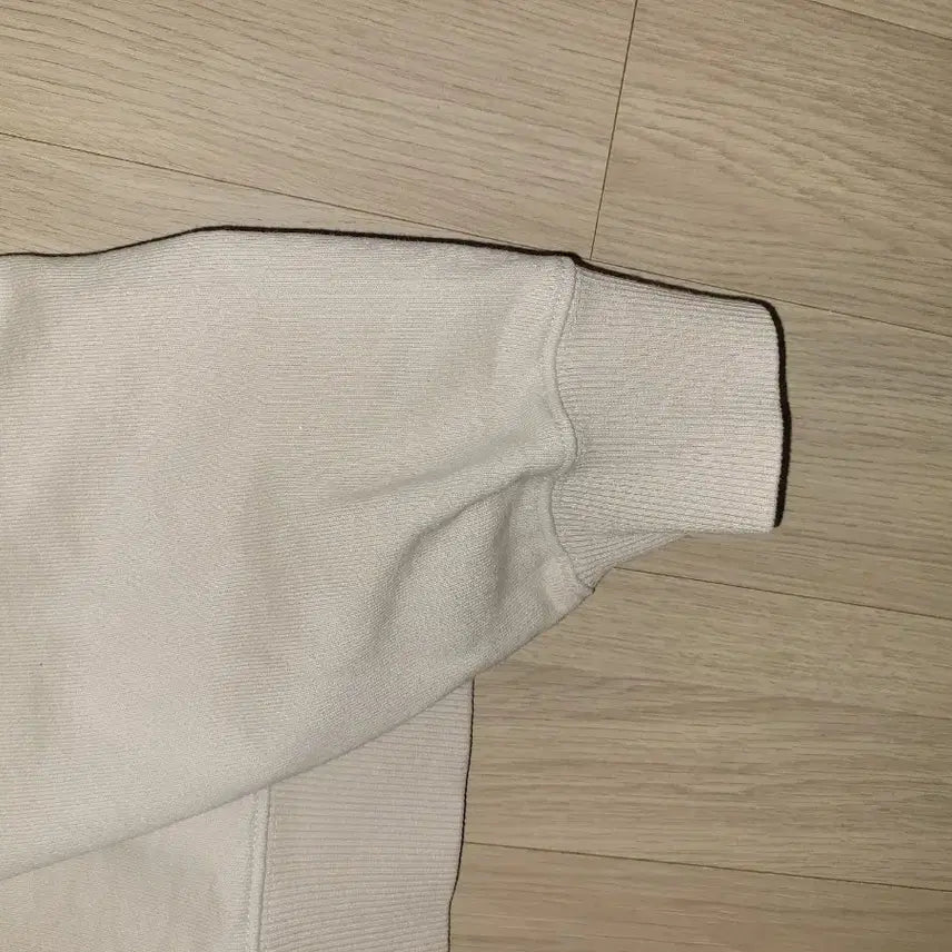 [BUNJANG] Camelwalk Small Authentic Logo Sweatshirt Beige Gray / L 카멜워크 스몰 어센틱 로고 맨투맨 스웨트셔츠 베이지 그레이