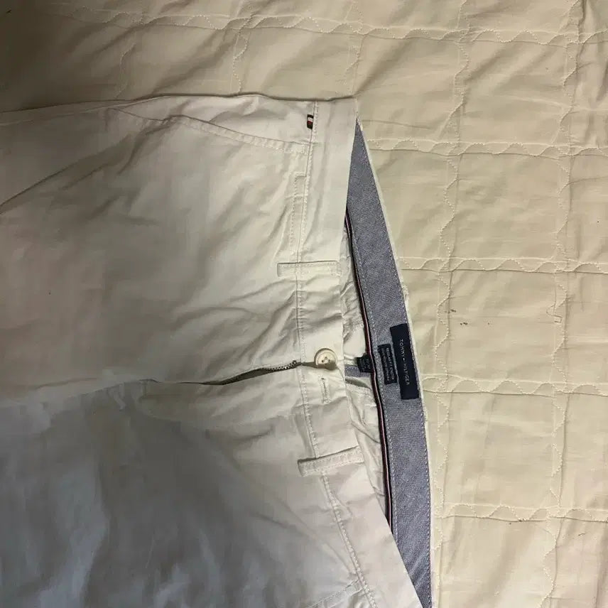 [BUNJANG] Tommy Hilfiger Regular Fit Chino Pants / 타미힐피거 레귤러핏 치노팬츠 31x30