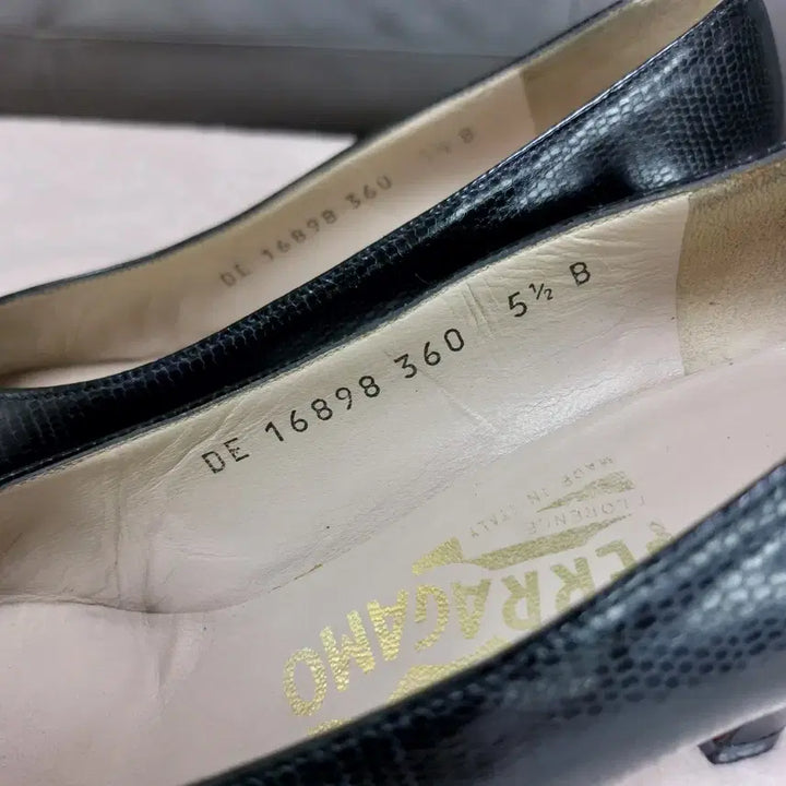 [BUNJANG] Ferragamo Heels / (225)페레가모 구두
