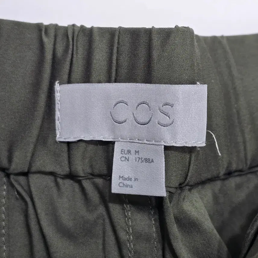 [BUNJANG] COS Woven Banding Shorts / 코스 우븐 밴딩  반바지입니다