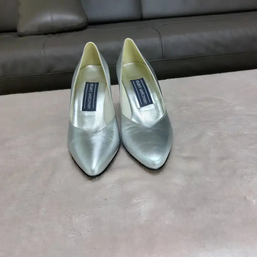 [BUNJANG] Stuart Weitzman Pumps / (225)스튜어트 와이츠먼 펌프스