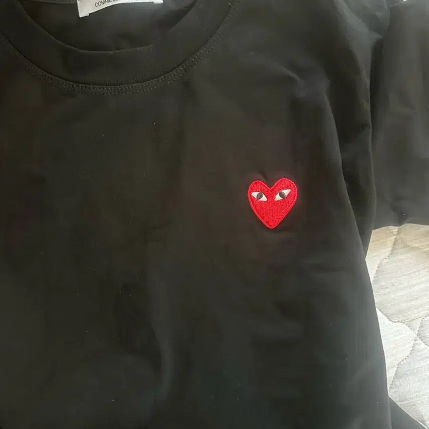 [SOLD OUT] 꼼데가르송 반팔