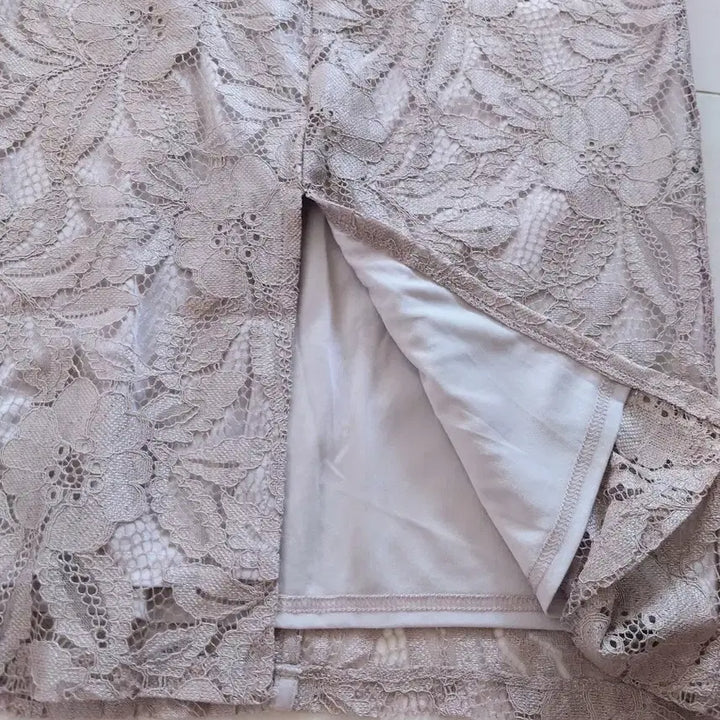 [BUNJANG] Floral Pattern Lace Skirt / 레이스 스커트  플라워 패턴