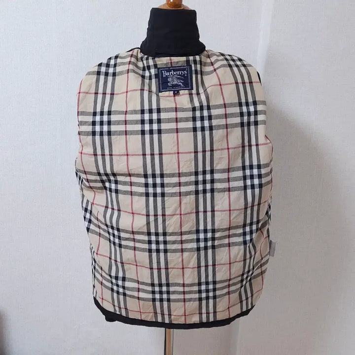 [SOLD OUT] 버버리 블랙 남성 자켓 점퍼
