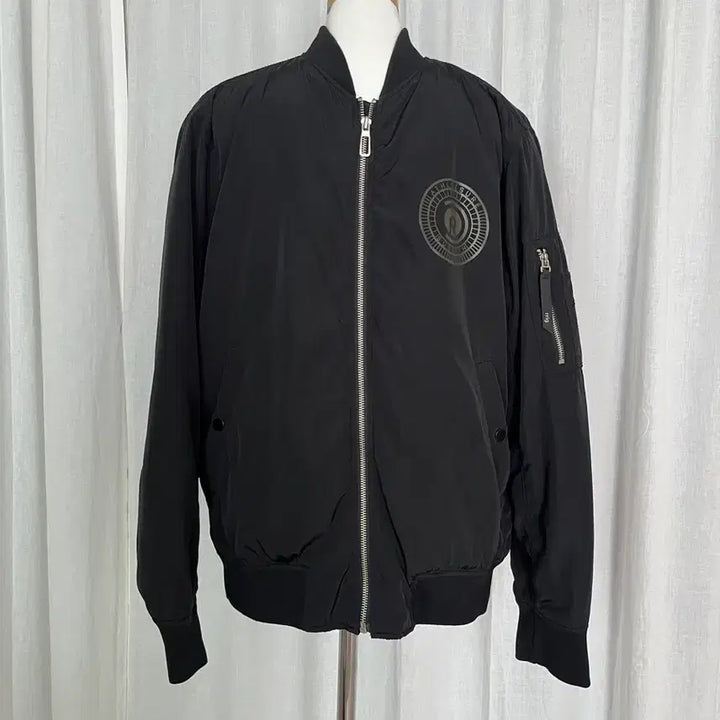 [SOLD OUT] 남자 블랙 항공점퍼(패딩)