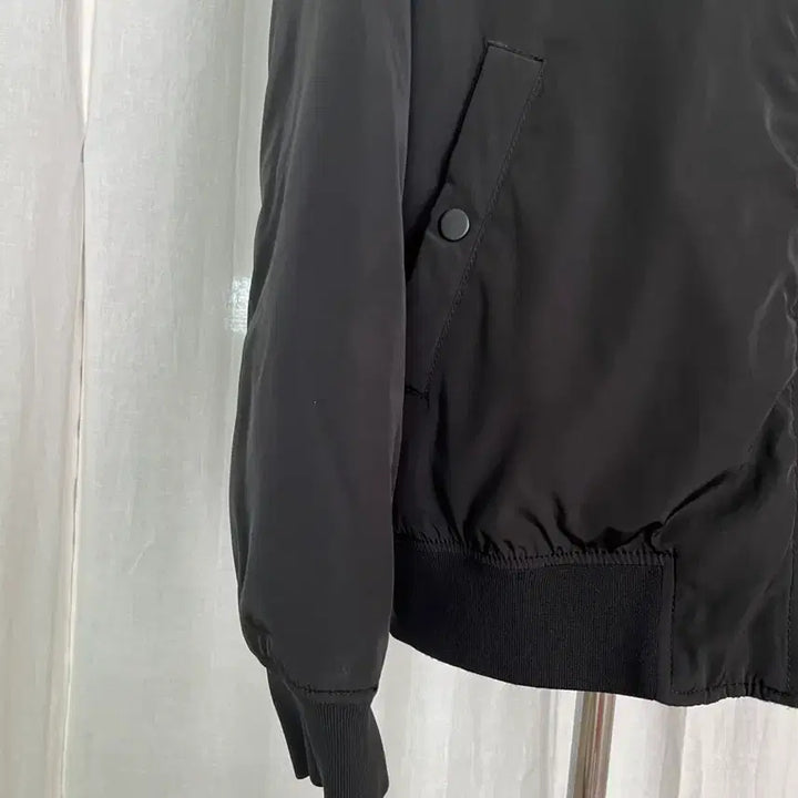 [SOLD OUT] 남자 블랙 항공점퍼(패딩)