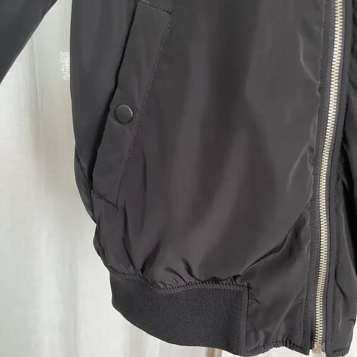 [SOLD OUT] 남자 블랙 항공점퍼(패딩)