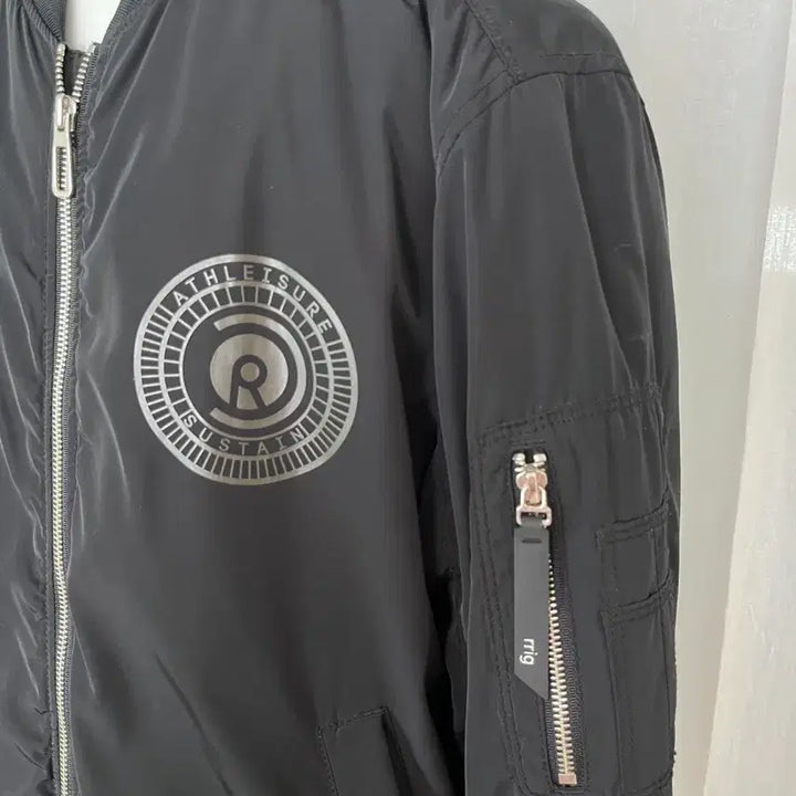 [SOLD OUT] 남자 블랙 항공점퍼(패딩)