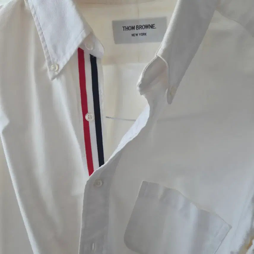 [BUNJANG] Thom Browne White Hidden Button-Down Shirt / 톰브라운 화이트 히든 셔츠