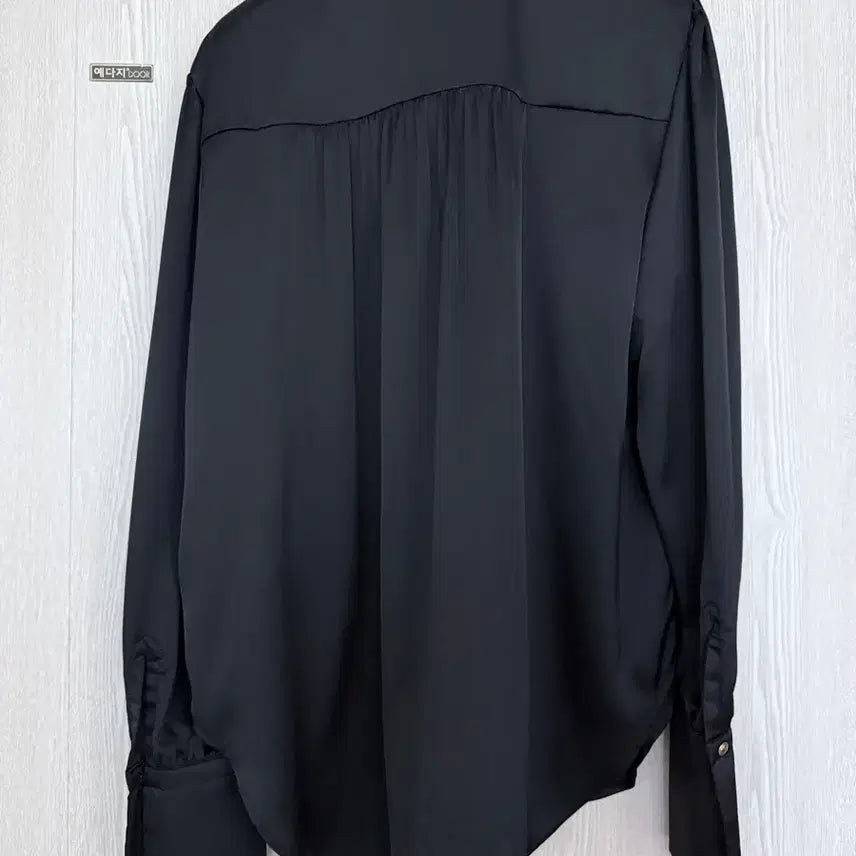 [BUNJANG] H8 Silk Blouse / h8 silk blouse