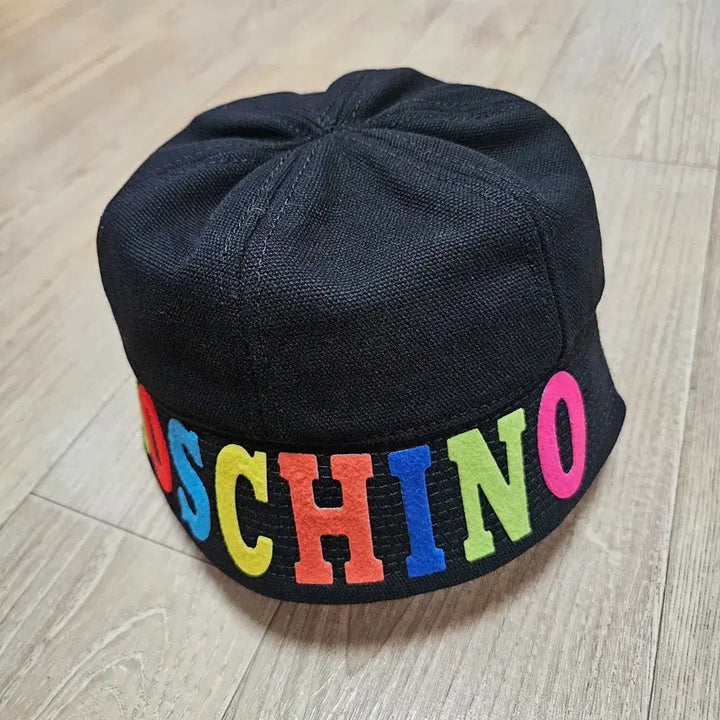 [SOLD OUT] 새제품 모스키노 블랙 버킷햇 모자