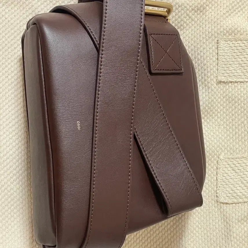 [BUNJANG] OSOI MINI BROT Crossbody Bag / OSOI 오소이 MINI BROT 브라운 판매합니다