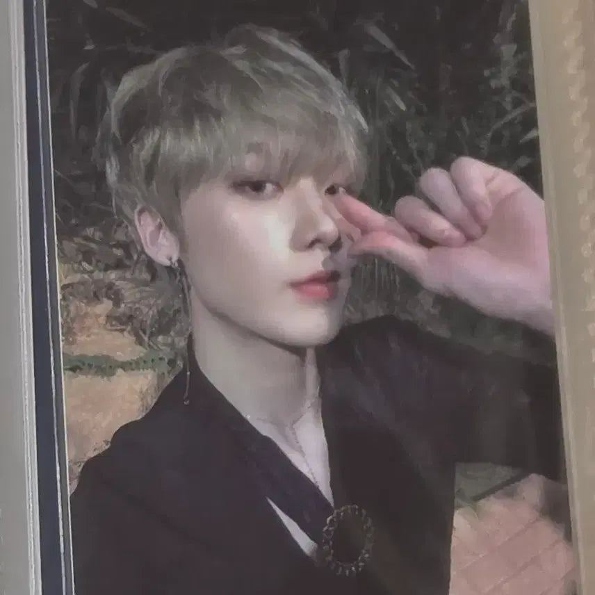 [SOLD OUT] 아스트로 윤산하 Blue Flame 공방 포카