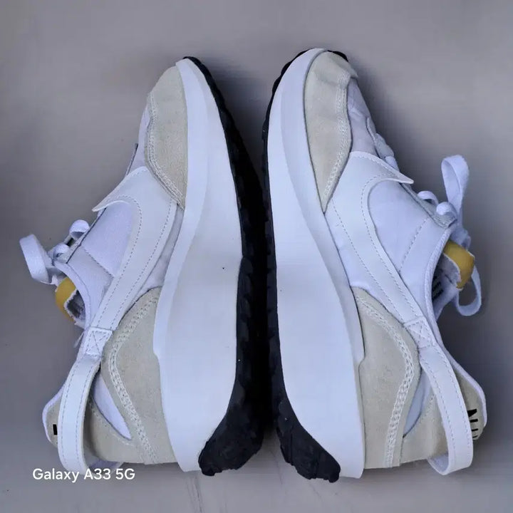 [BUNJANG] Nike Waffle Debut Sneakers / 나이키 와플 데뷰  260mm